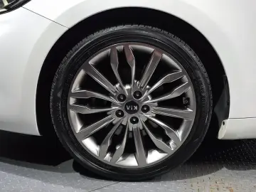 2019 Kia K7 с пробегом 89 018 км