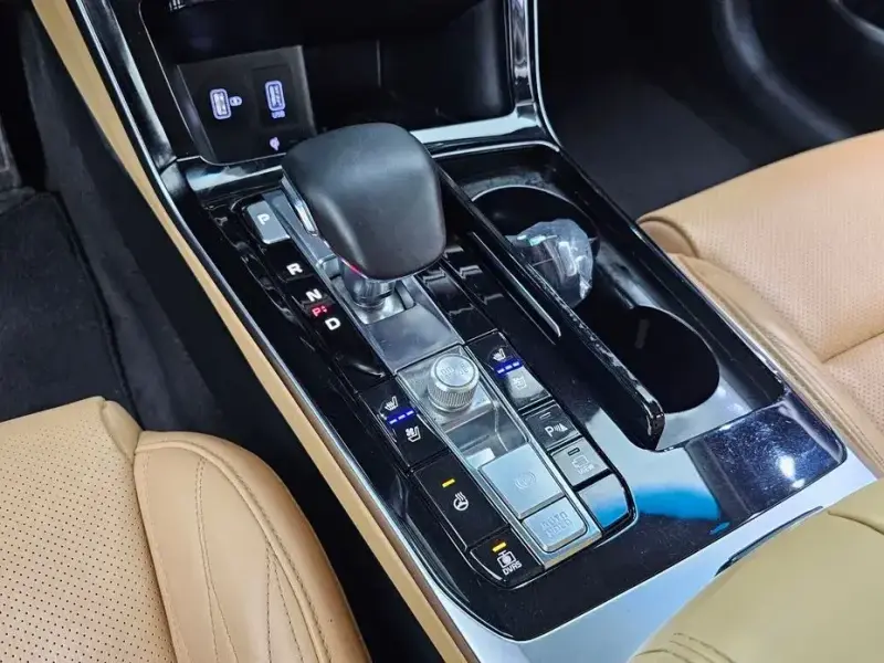 2020 Kia K7 с пробегом 63 639 км