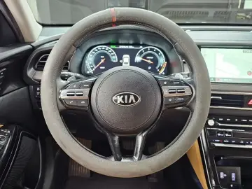 2020 Kia K7 с пробегом 63 639 км