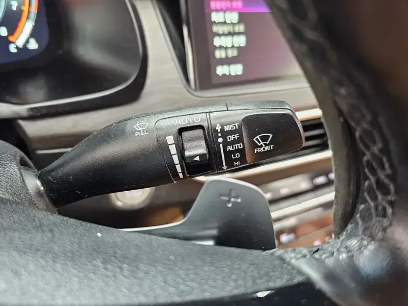 2020 Kia K7 с пробегом 63 639 км