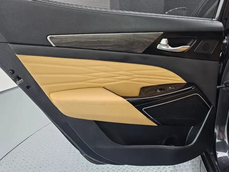 2020 Kia K7 с пробегом 63 639 км