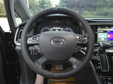 2020 GAC Trumpchi M8 с пробегом 40 000 км