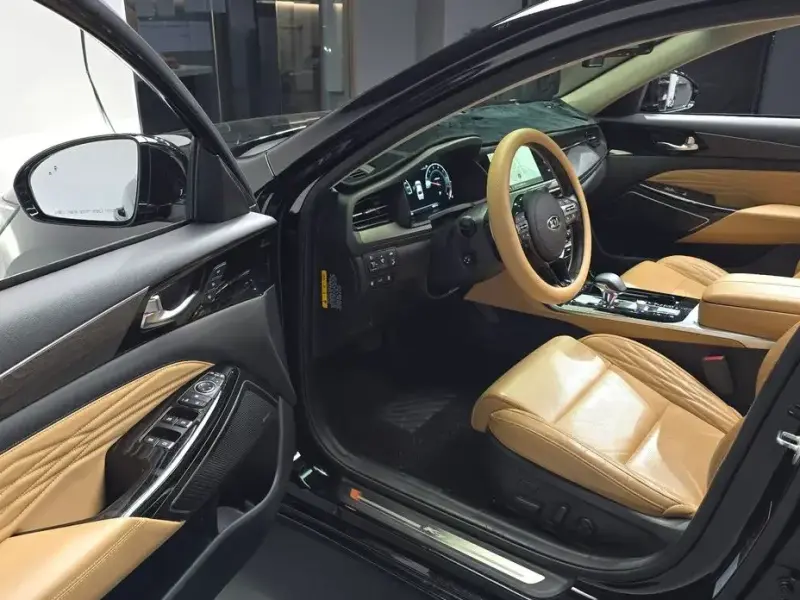 2019 Kia K7 с пробегом 43 011 км