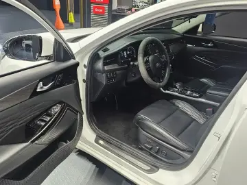 2020 Kia K7 с пробегом 75 661 км