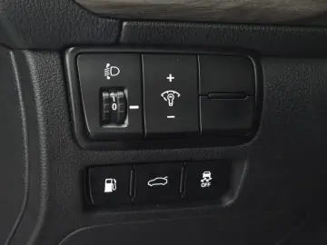 2019 Kia K7 с пробегом 73 110 км