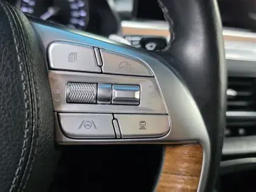 2022 Kia K9 с пробегом 85 263 км