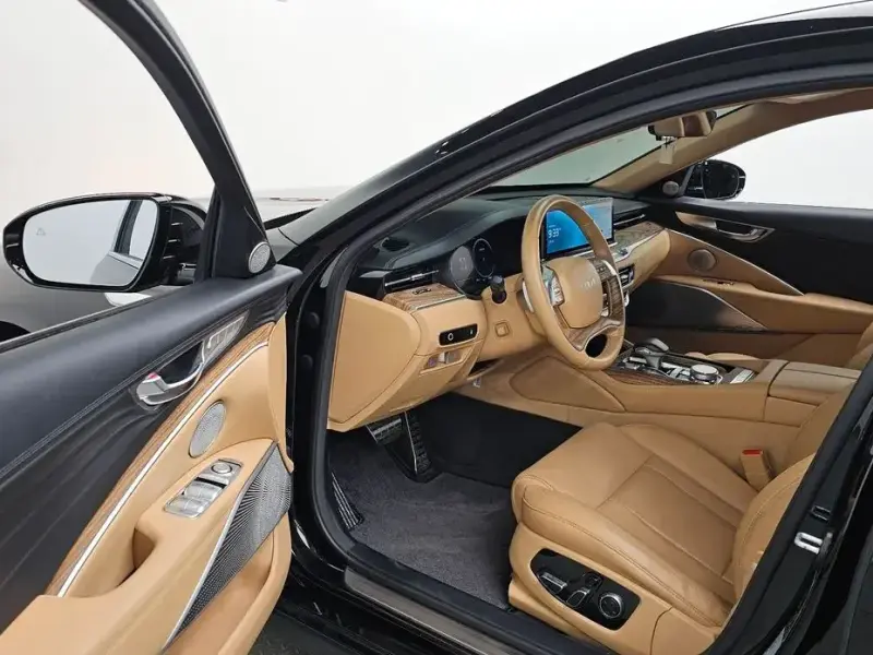 2023 Kia K9 с пробегом 52 829 км