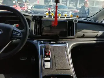 2023 GAC Trumpchi M8 с пробегом 38 000 км