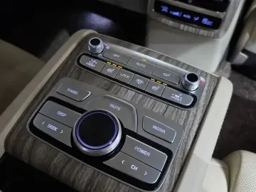 2022 Kia K9 с пробегом 74 277 км