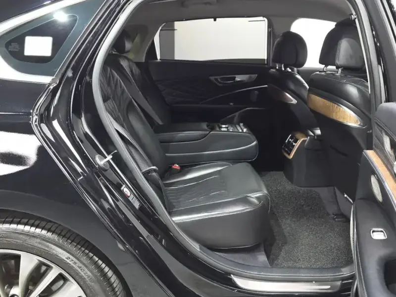2021 Kia K9 с пробегом 80 984 км