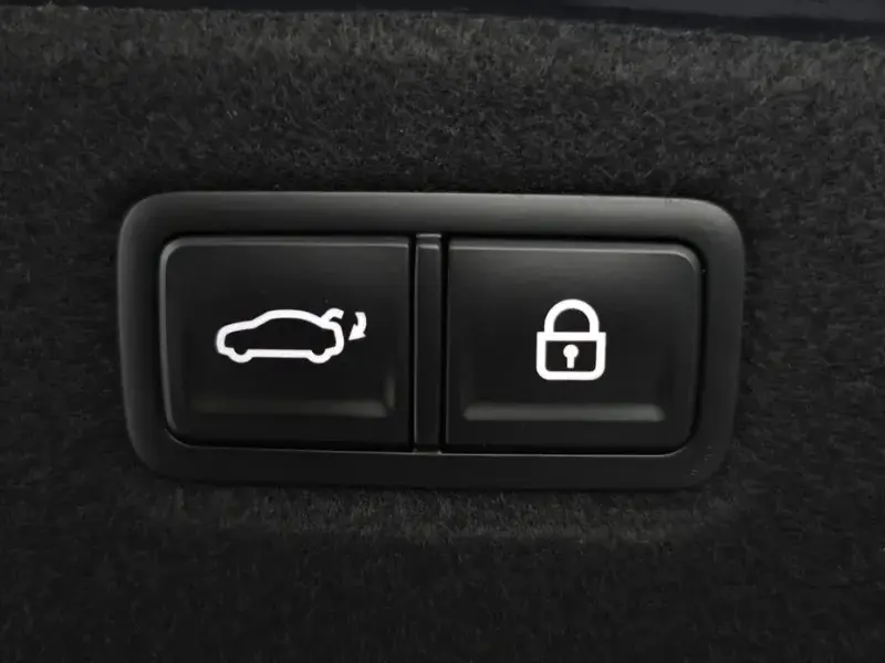 2023 Kia K9 с пробегом 4 645 км