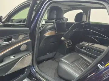 2021 Kia K9 с пробегом 84 706 км
