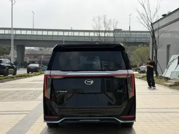 2024 GAC Trumpchi M8 с пробегом 40 000 км