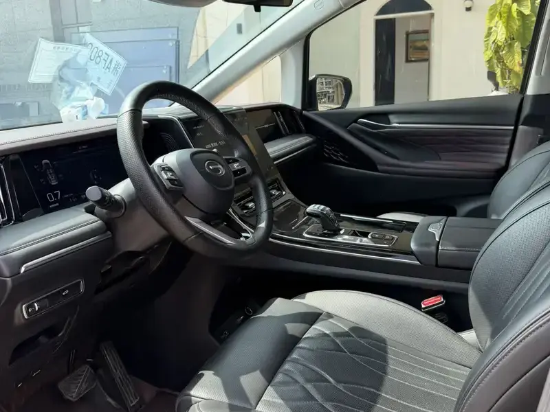 2024 GAC Trumpchi M8 с пробегом 40 000 км