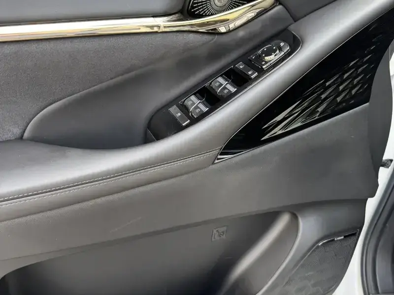 2023 GAC Trumpchi M8 с пробегом 89 000 км