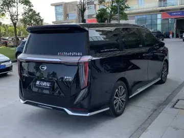 2024 GAC Trumpchi M8 с пробегом 24 000 км
