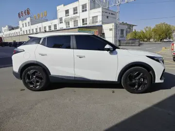 2024 GAC Trumpchi GS3 с пробегом 15 000 км