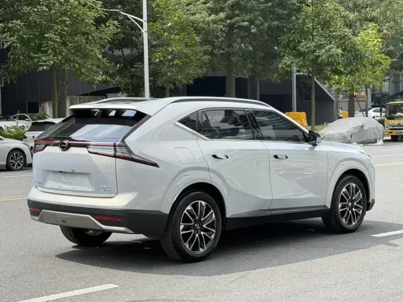 2024 GAC Trumpchi GS4 с пробегом 20 000 км