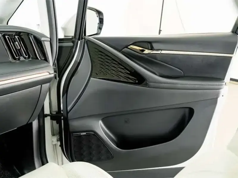2023 GAC Trumpchi E9 с пробегом 20 300 км