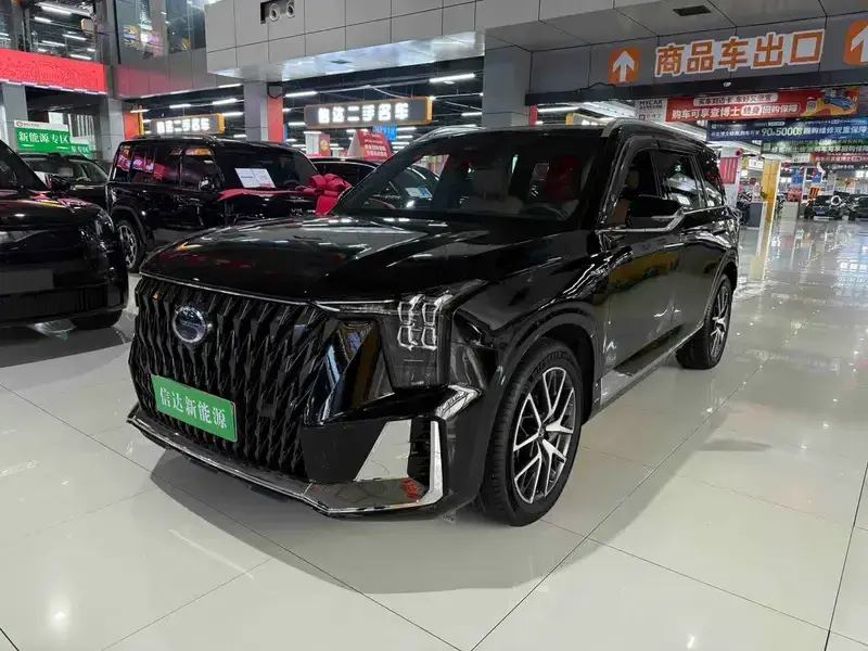 2024 GAC Trumpchi ES9 с пробегом 20 900 км