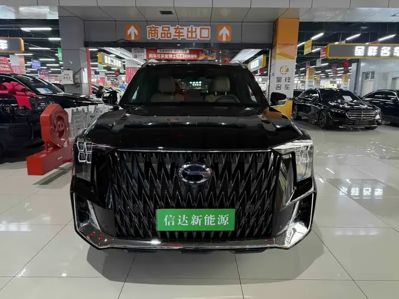 2024 GAC Trumpchi ES9 с пробегом 20 900 км
