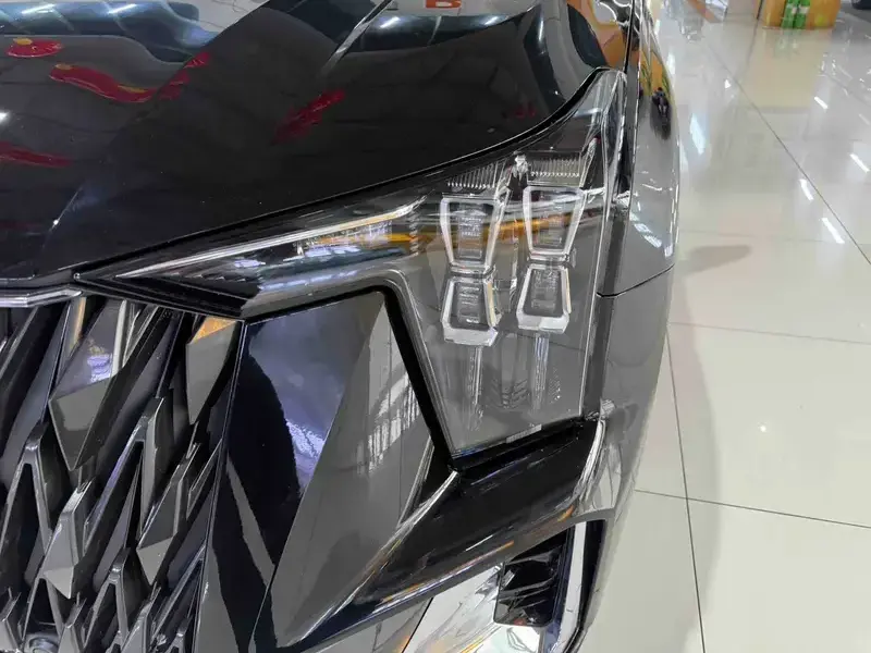 2024 GAC Trumpchi ES9 с пробегом 20 900 км