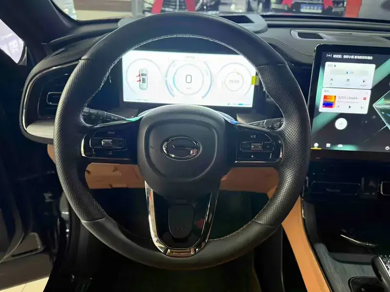 2024 GAC Trumpchi ES9 с пробегом 20 900 км