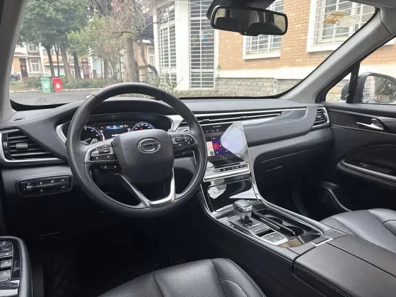 2019 GAC Trumpchi GS5 с пробегом 68 000 км