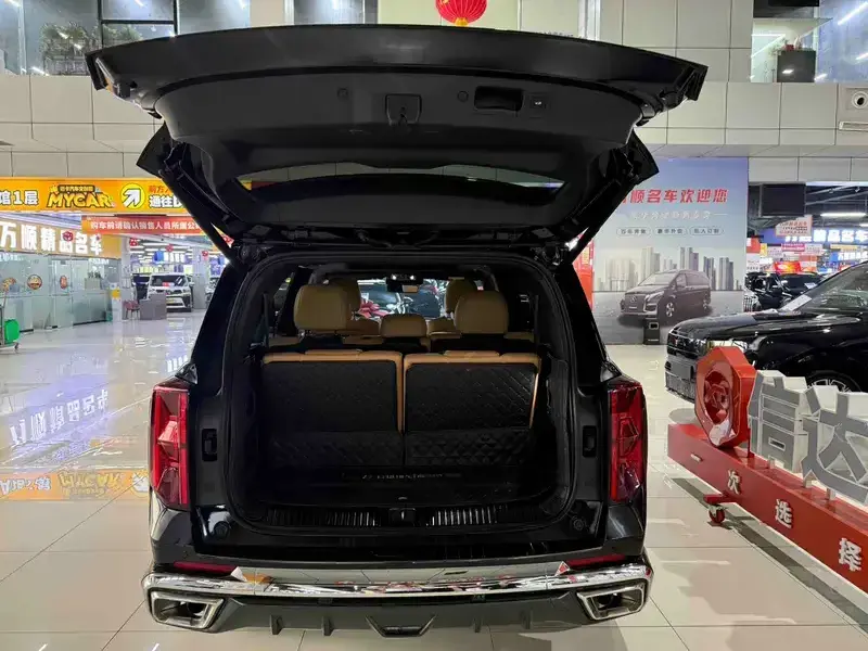 2024 GAC Trumpchi ES9 с пробегом 20 900 км