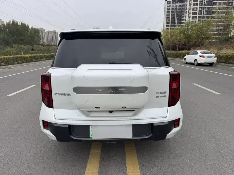 2024 GAC Trumpchi ES9 с пробегом 31 400 км