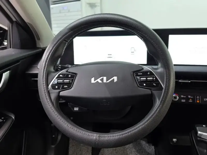 2022 Kia EV6 с пробегом 89 500 км