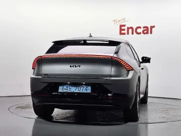 2022 Kia EV6 с пробегом 76 808 км
