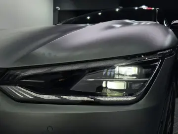 2022 Kia EV6 с пробегом 76 808 км