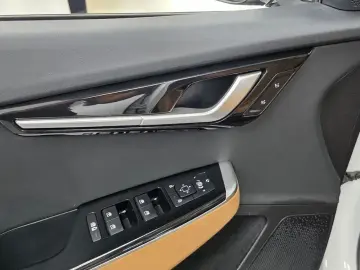 2023 Kia EV6 с пробегом 71 979 км