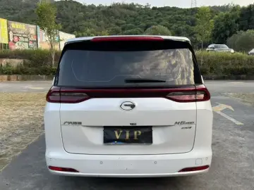 2023 GAC Trumpchi M6 с пробегом 62 000 км
