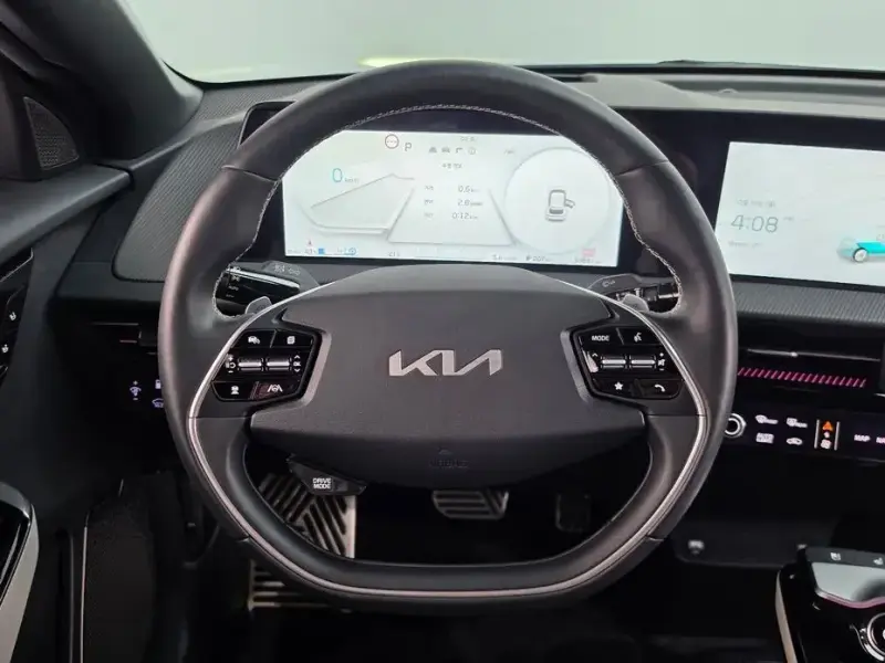 2023 Kia EV6 с пробегом 53 831 км