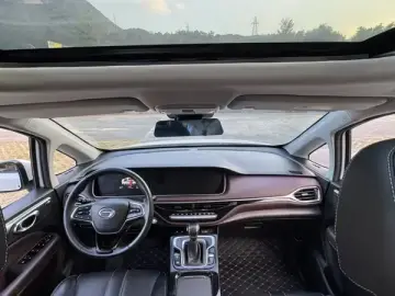 2023 GAC Trumpchi M6 с пробегом 62 000 км