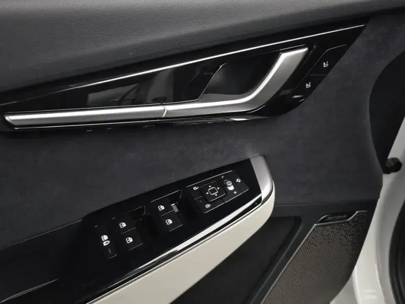 2023 Kia EV6 с пробегом 13 222 км