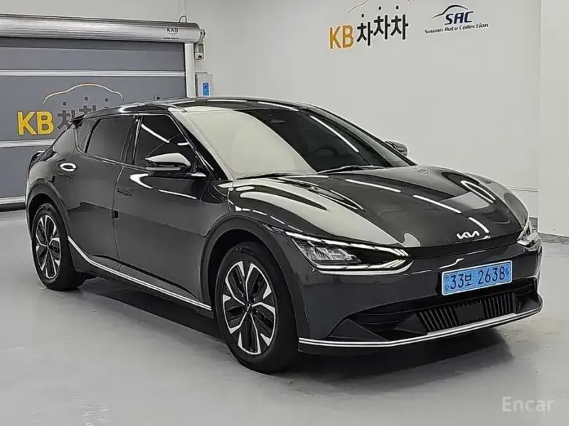 2022 Kia EV6 с пробегом 97 228 км