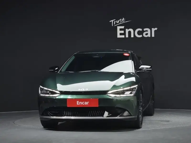 2022 Kia EV6 с пробегом 59 190 км
