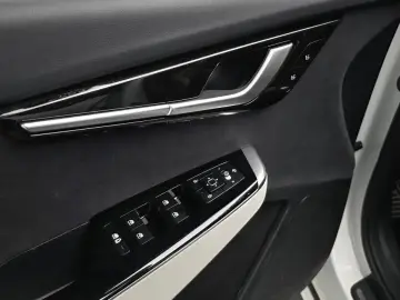 2023 Kia EV6 с пробегом 6 074 км