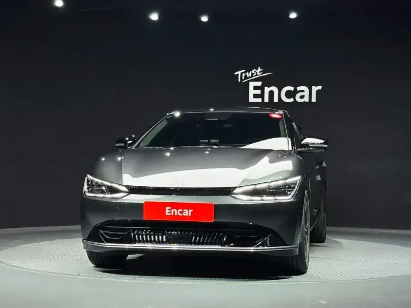 2024 Kia EV6 с пробегом 5 595 км
