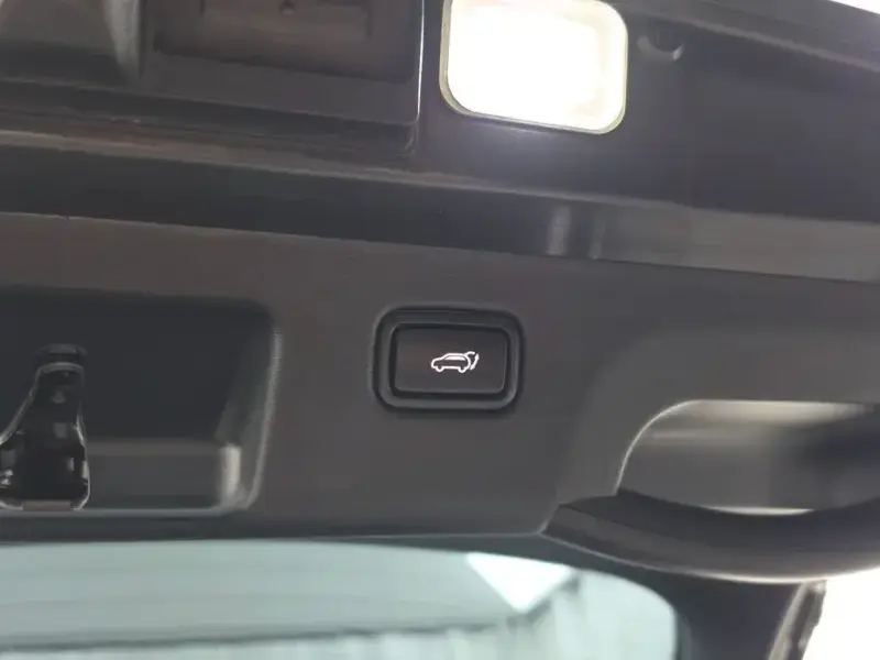 2023 Kia EV6 с пробегом 57 089 км