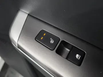 2023 Kia EV6 с пробегом 34 253 км