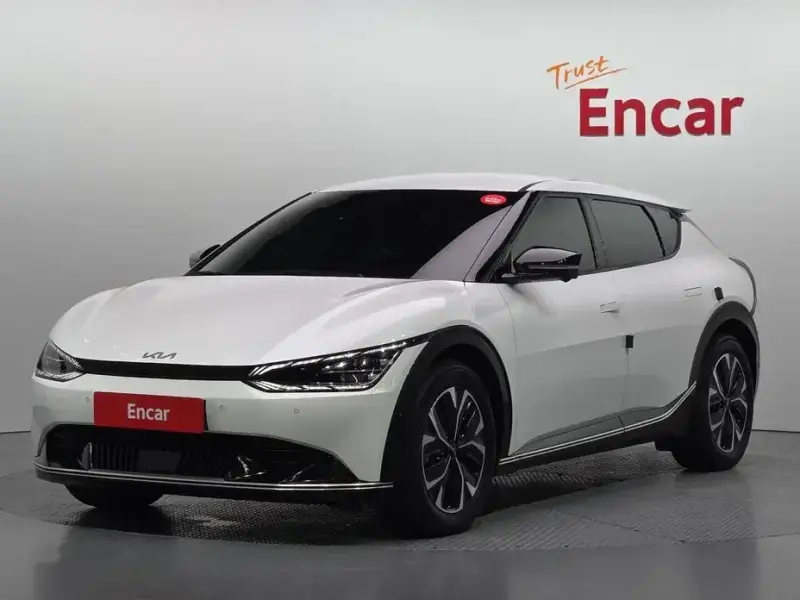 2022 Kia EV6 с пробегом 16 803 км