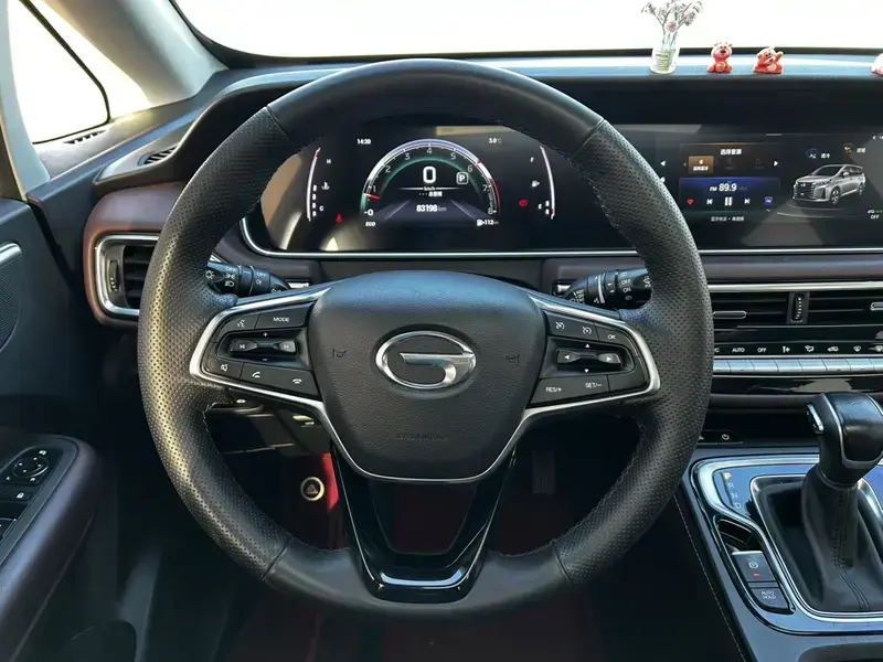 2021 GAC Trumpchi M6 с пробегом 83 000 км