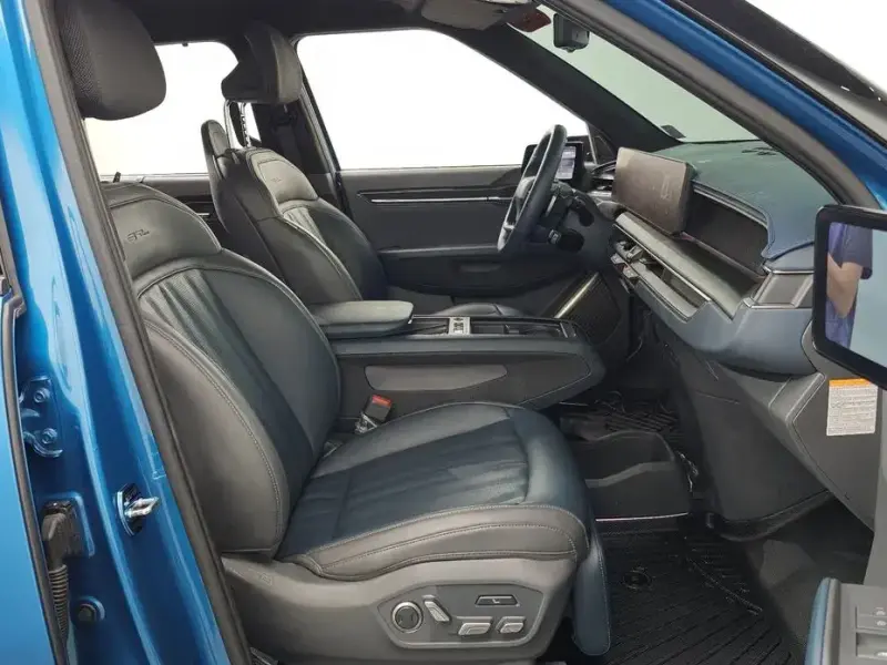 2023 Kia EV9 с пробегом 76 038 км