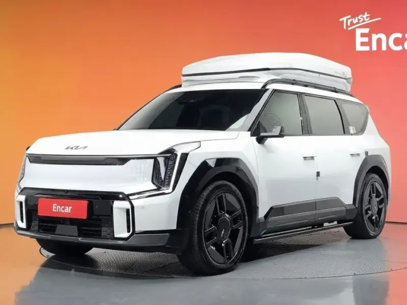 2023 Kia EV9 с пробегом 35 942 км