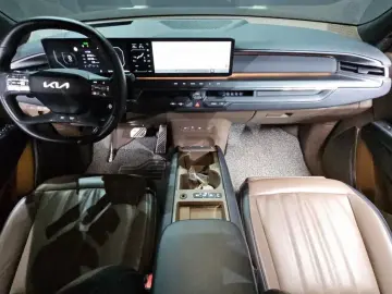 2024 Kia EV9 с пробегом 39 926 км