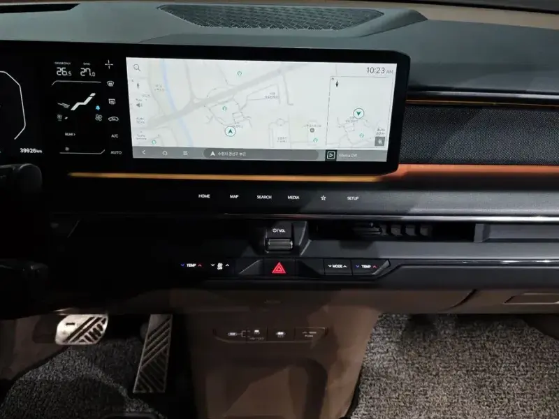 2024 Kia EV9 с пробегом 39 926 км